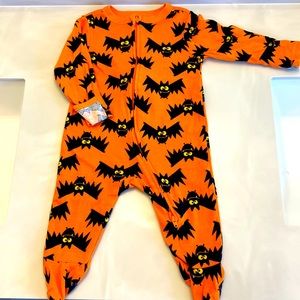 Old navy bat pajamas